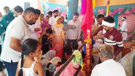 A wave of devotion blew in the fair of Goga Madi