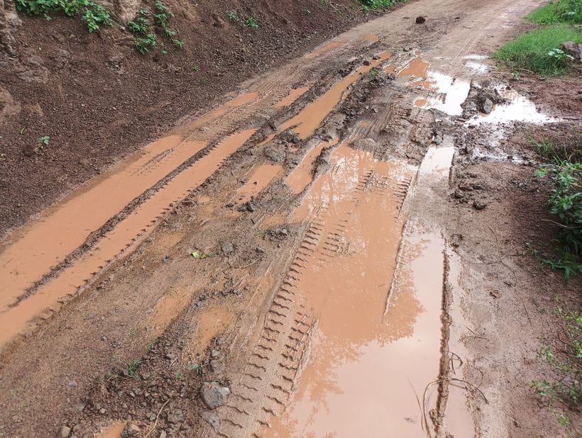 Gujjarhatti to Talao-Porla-Kankrughat road became a swamp