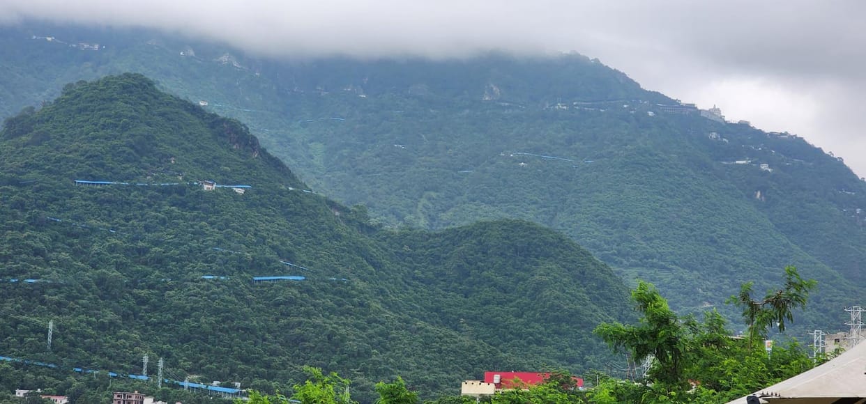 Katra, Vaishno Devi Yatra, Helicopter Service, Available Three Hours