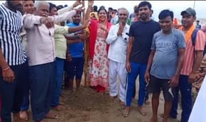Zila Panchayat member laid the foundation for the construction of a temple in Lu Buxar