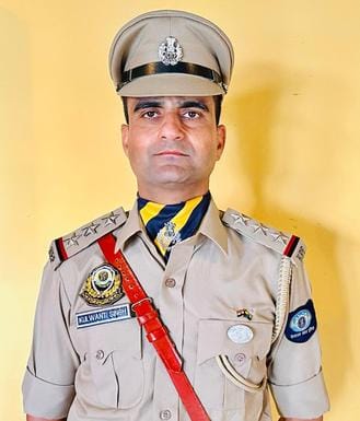 SHO Yadesh transferred, Kulwant took charge of Sadar police station