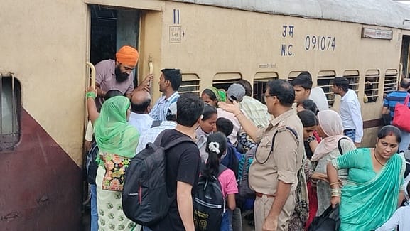Free travel... the price was paid by jostling and waiting