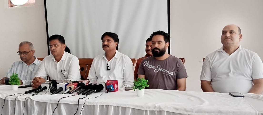 MLA Sudhir Sharma should tell where the money distributed among people came from: Devendra Jaggi