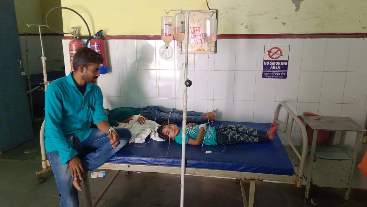 Four people in the same house are infected with typhoid