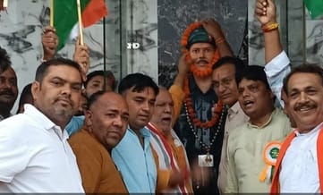 BJP workers took out a tricolor march