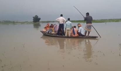 Saryu's water level decreased, but danger remains, water is hitting the dams
