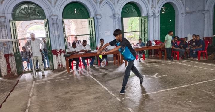 Abdul Rehman and Nisha won the badminton competition