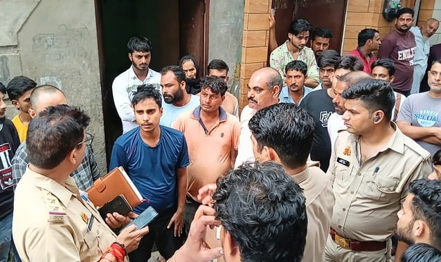 In Mawana, a married woman committed suicide by hanging herself