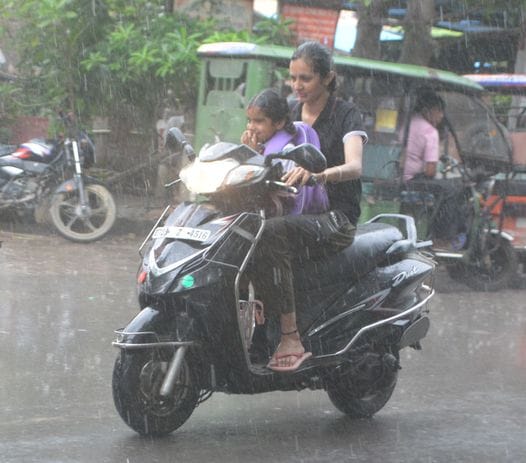 Humidity till afternoon, after that rain brought relief
