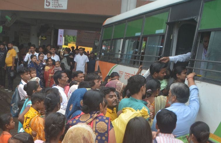 40 thousand women travelled free in Hardoi depots