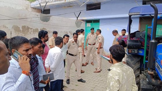 Contract worker hanged himself in Nagar Parishad