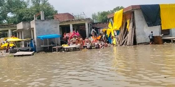 kasganj news high flood lavel