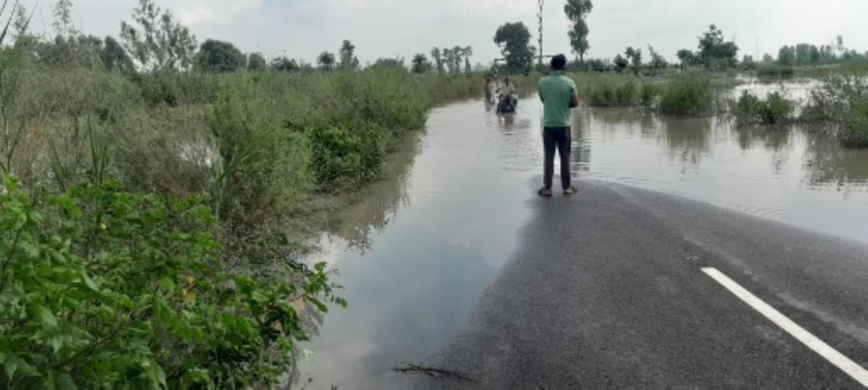 Osita Jagdevpur road remained closed for the third day