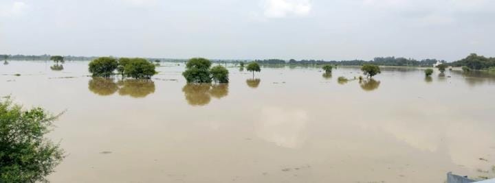 Flood water reached the coastal villages of Gomti in Itaunja