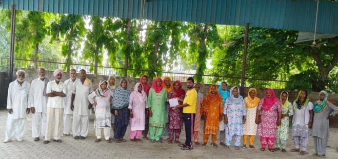 MNREGA workers accused the Sarpanch of being biased
