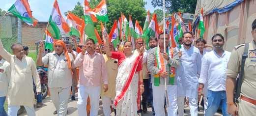 Inspired to hoist the tricolour in homes by taking out a procession