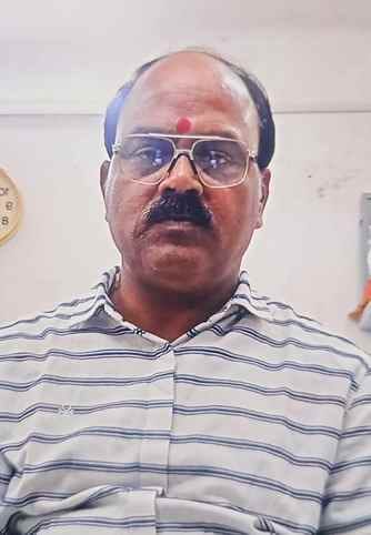 Crusher trader dies in pickup accident