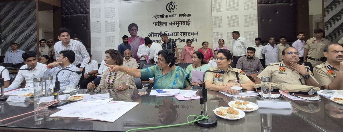 Pain echoed in the hearing of the Women's Commission, reprimanded the police for being lax