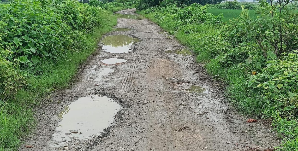 The condition of two roads will improve with Rs 30 lakh