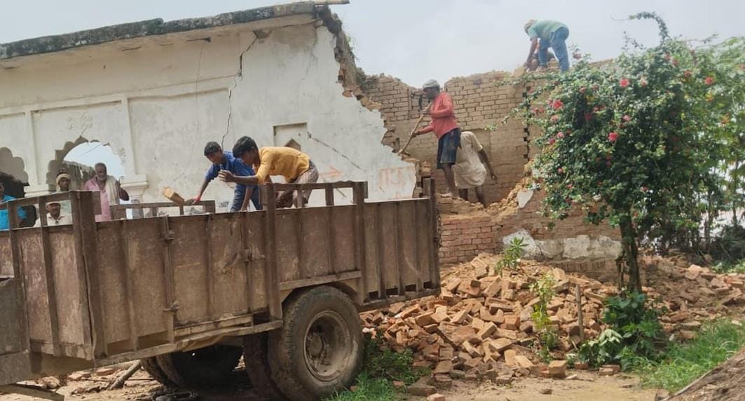 Nine families homeless in Belamkan due to erosion