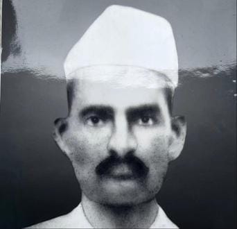 The strategy of the movement for freedom was made by the Thakur of Maura