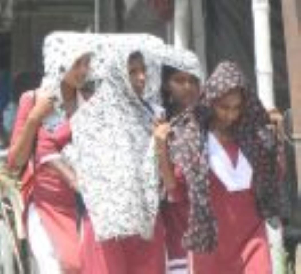 Siddharthnagar News : Temperature increased by two degrees, humidity increased the difficulty