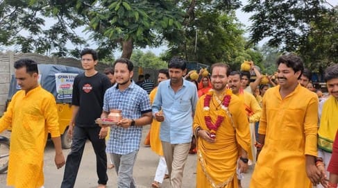Kalash Yatra started from Laddu Gopal Temple