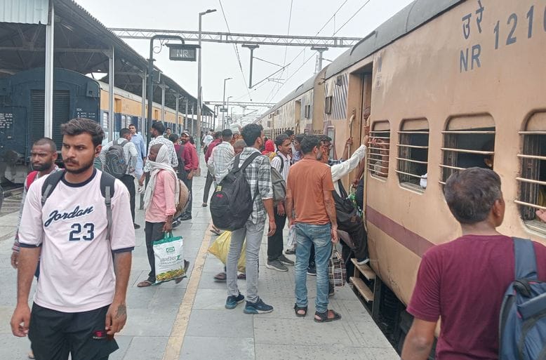 Railway block...operation of express trains will remain affected till 18 September