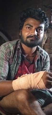 Former Pradhan's son beaten up in police station, constables accused