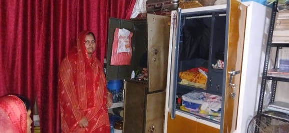 13.5 lakh stolen from ex-soldier's house on Rakshabandhan