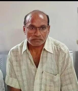 Secretary arrested taking bribe of 20 thousand rupees from Mandi Sahayak
