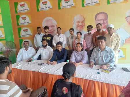 137 patients were examined in the health camp