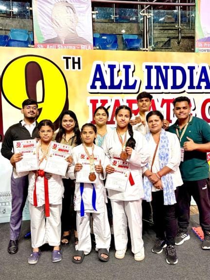 Players won five medals in All India Independence Karate Competition