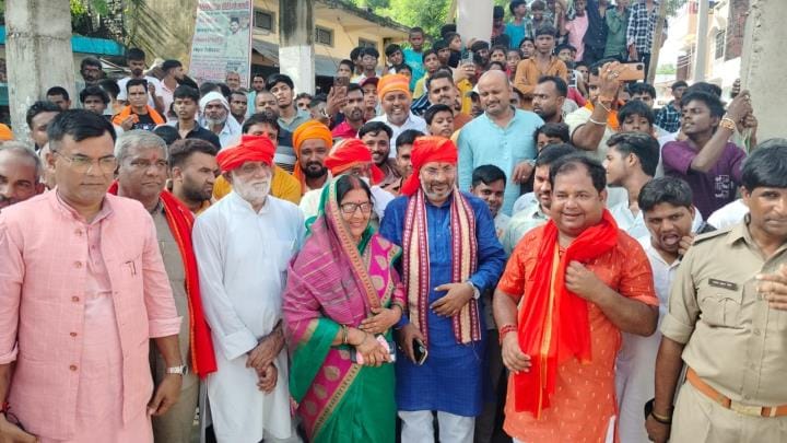 Mahaveeri flag procession started after worship in Hanuman temple