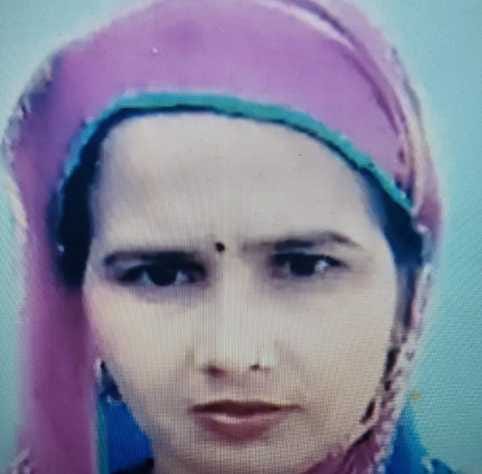 Female teacher was returning from her maternal home on Rakshabandhan, died in a road accident