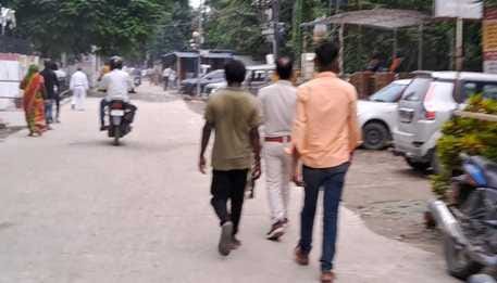 Muzaffarpur Bihar news: minor girl was forcibly picked up by accused and wrong doing was done police arrest