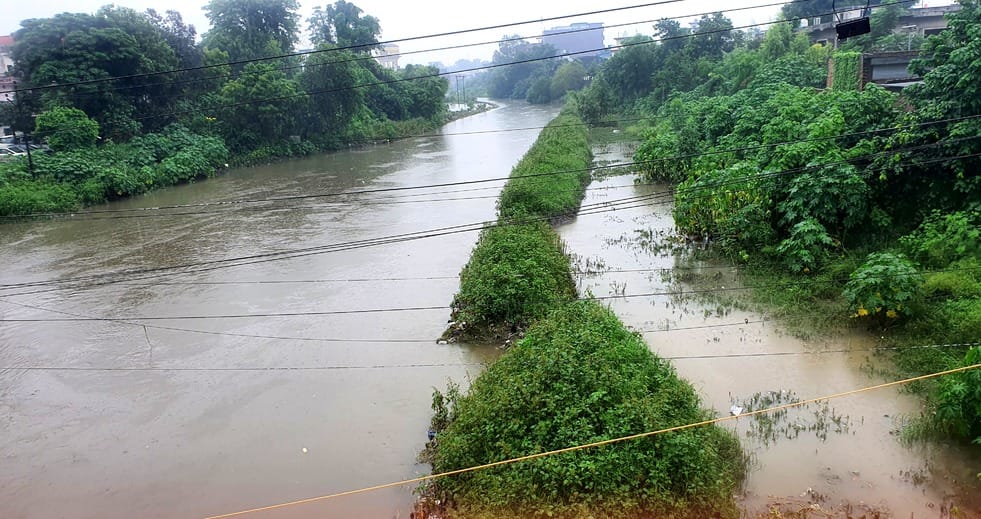 Rivers overflowed again due to rain, two houses collapsed