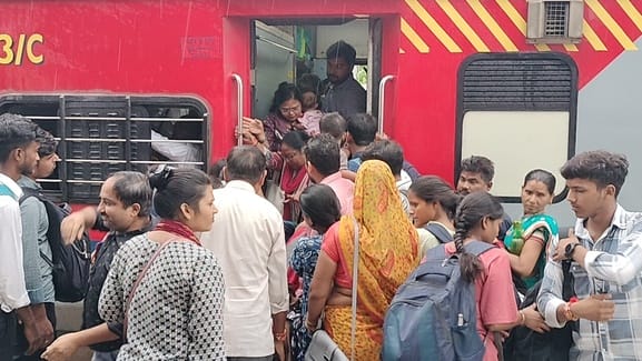 The only train to Lucknow, Triveni Express, has been closed for four years.