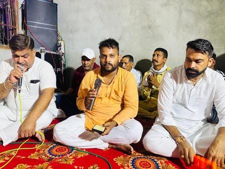 Devotees danced to the hymns during Shri Krishna Prabhat Ferry
