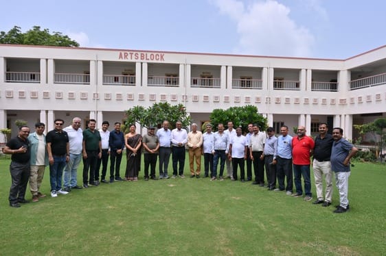 Alumni of Commerce Department reached the college