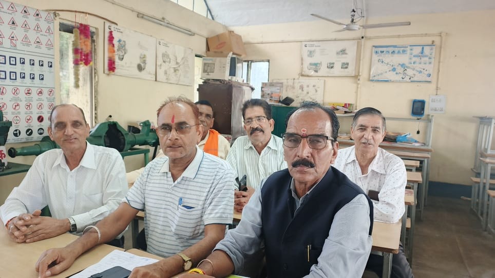 Get pension on first date: Tara Chand