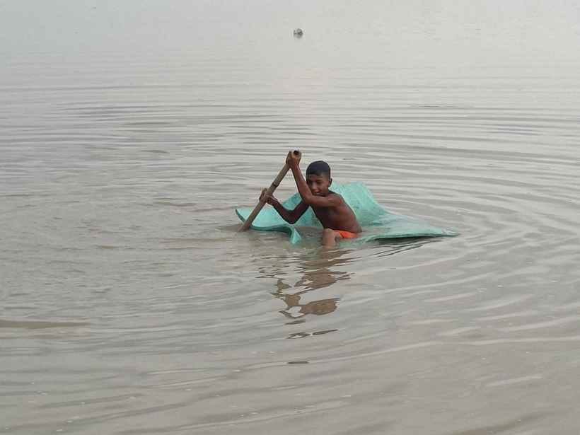 Flood in Ganga, Jugaad is working...