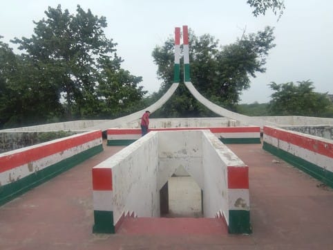 17 freedom fighters were martyred near Devkali while fighting the British
