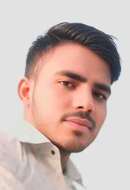 A young man was swept away by the flood while bathing and died