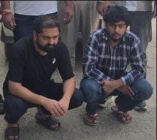 A youth and his supplier were arrested with two pistols and 20 cartridges