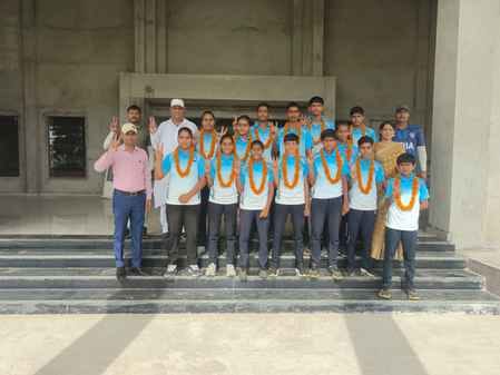 Himanshu first in under-19 boys high jump