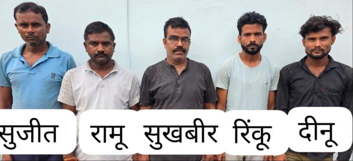 Gang selling adulterated petrol, diesel caught