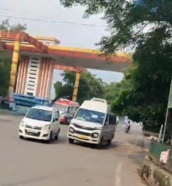 A cancer patient was taken to PGI in 27 minutes by creating a green corridor