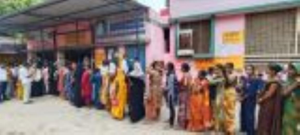 Crowd in OPD, 22 patients admitted with fever