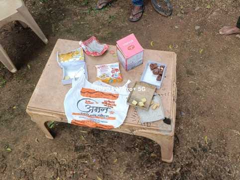 Food department team seized sweets in Charkhari village, case of death of 10 year old girl
